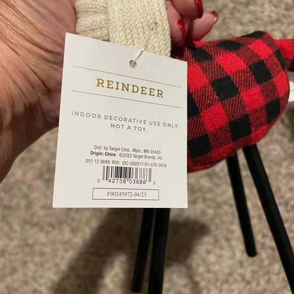 NWT 2 reindeer and 2 matching trees. Sold out in stores and on line. - Picture 12 of 12